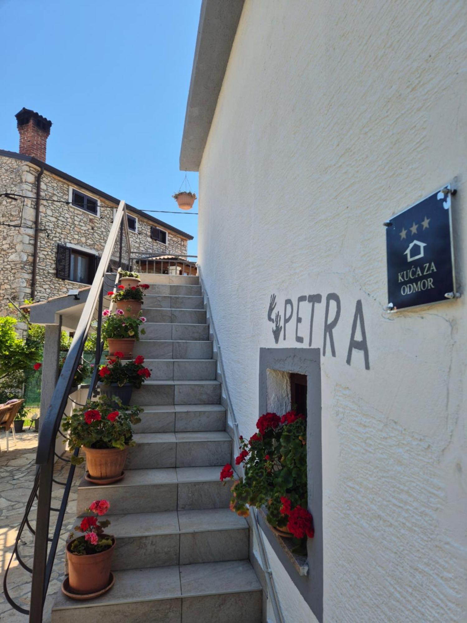 Kuca Za Odmor Petra Cepljani Exterior foto